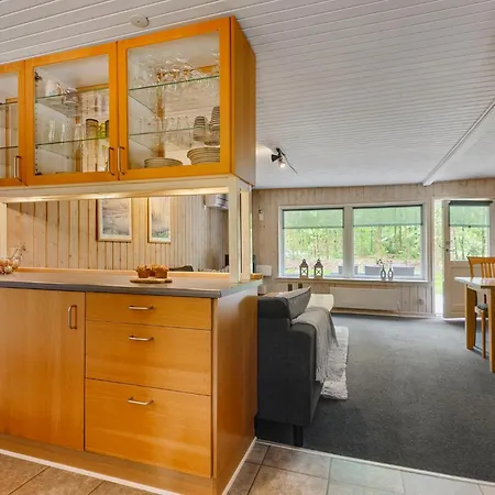 3 Bedroom Beautiful In Prázdninový dům *